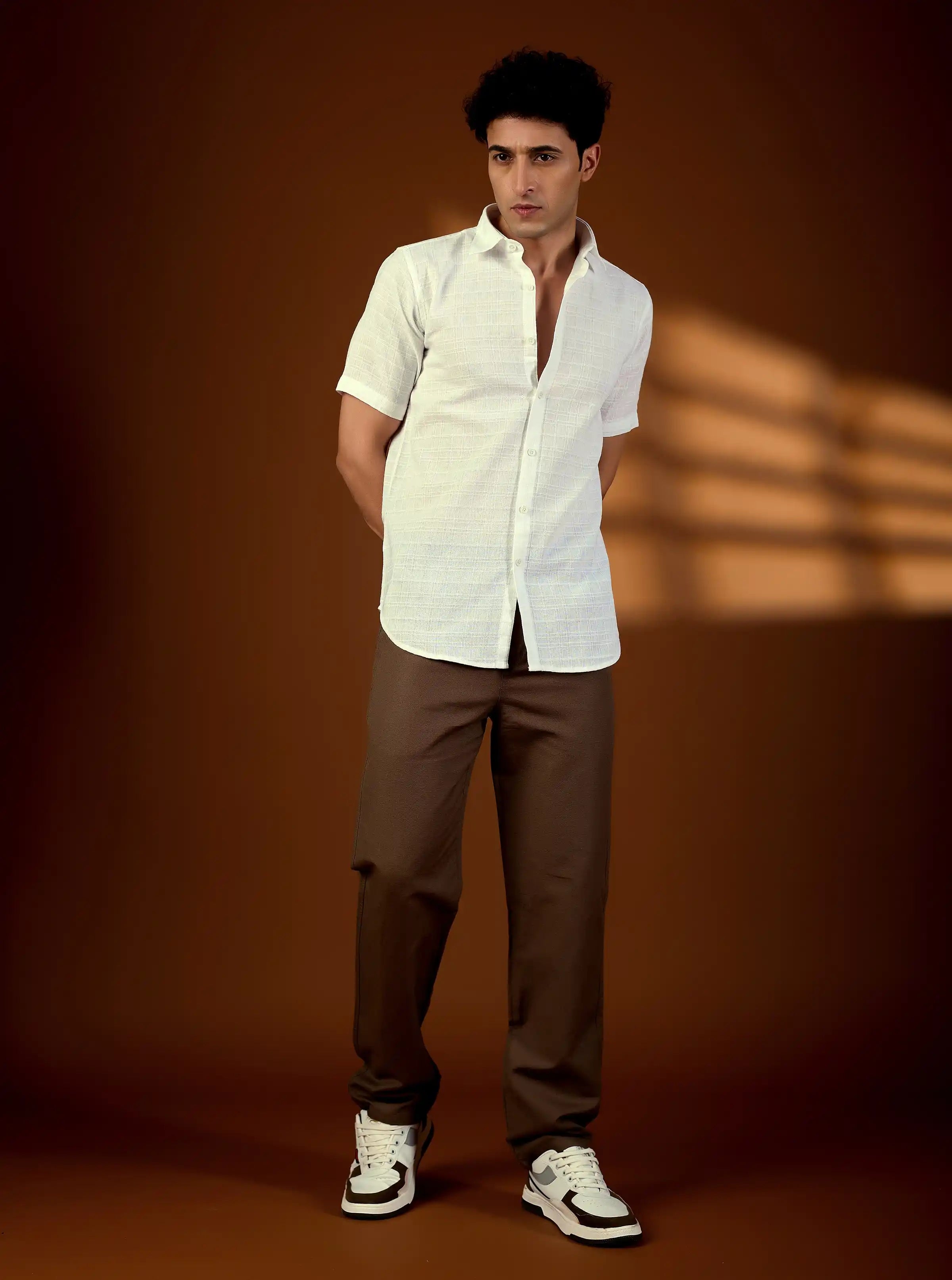 Men’s White Cotton-Linen Textured Short Sleeve Shirt – Premium Summer Essential